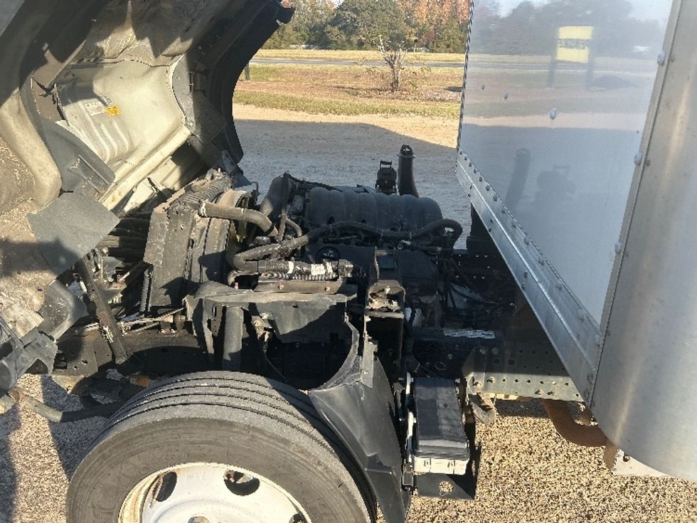 Light Duty Box Truck-Light and Medium Duty Trucks-Isuzu-2023-NPR EFI-Dothan-AL-108,961\n\t\tmiles-$ 42,500 - Image 24