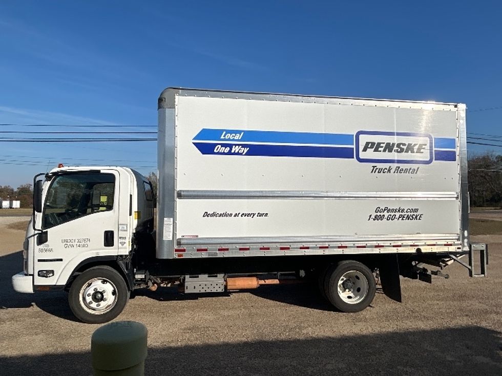 Light Duty Box Truck-Light and Medium Duty Trucks-Isuzu-2023-NPR EFI-Dothan-AL-108,961\n\t\tmiles-$ 42,500 - Image 4
