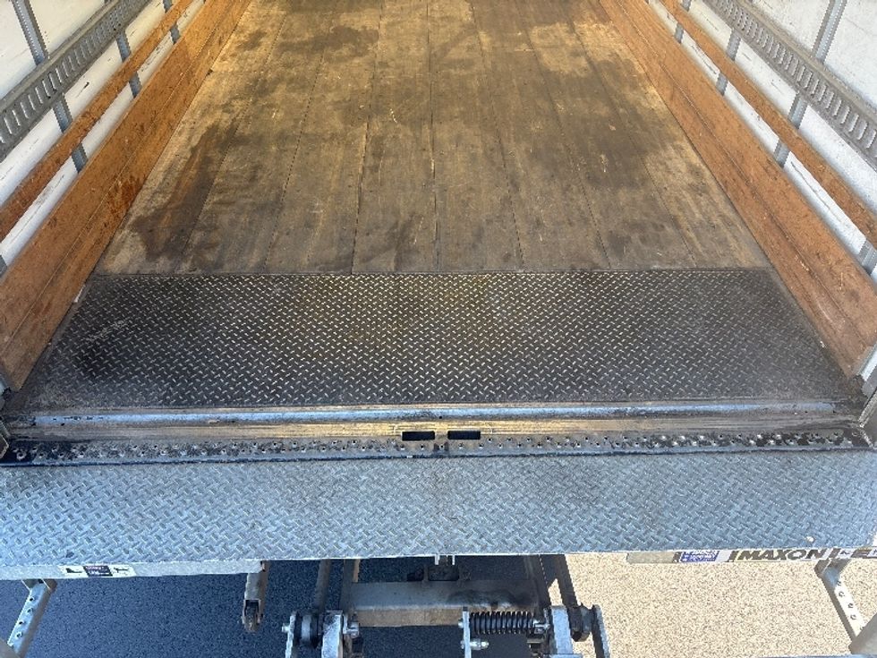 Light Duty Box Truck-Light and Medium Duty Trucks-Isuzu-2023-NPR EFI-Dothan-AL-118,323\n\t\tmiles-$ 40,000 - Image 10