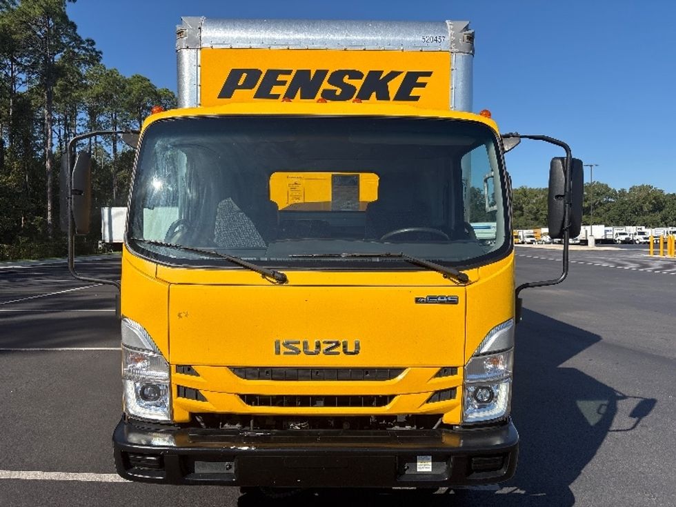 Light Duty Box Truck-Light and Medium Duty Trucks-Isuzu-2023-NPR EFI-Dothan-AL-118,323\n\t\tmiles-$ 40,000 - Image 2