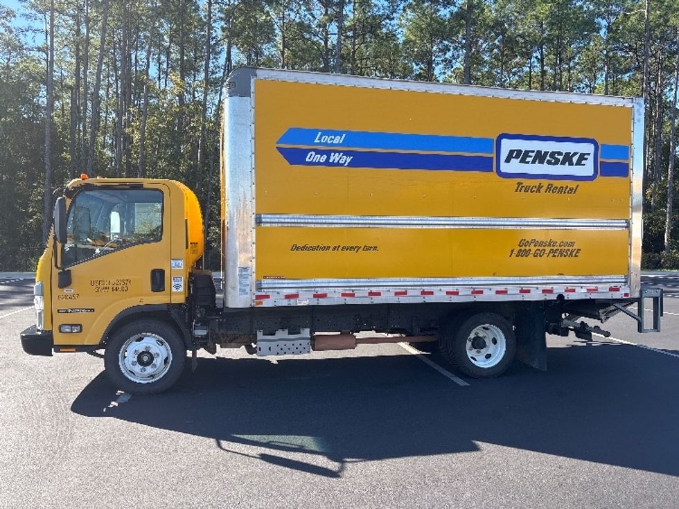 Light Duty Box Truck-Light and Medium Duty Trucks-Isuzu-2023-NPR EFI-Dothan-AL-118,323\n\t\tmiles-$ 40,000 - Image 4