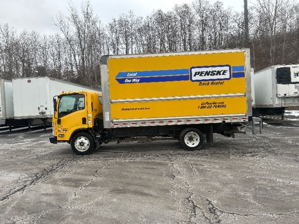 Light Duty Box Truck-Light and Medium Duty Trucks-Isuzu-2023-NPR EFI-Elmira-NY-77,504\n\t\tmiles-$ 41,000 - Image 4