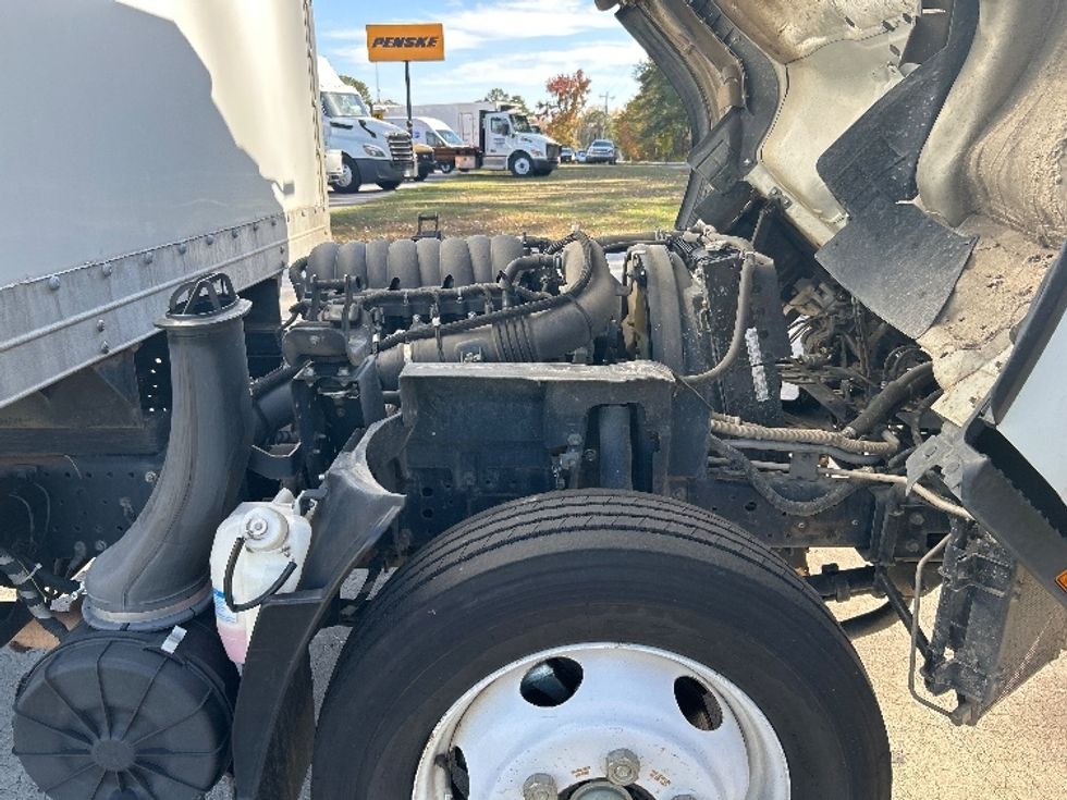 Light Duty Box Truck-Light and Medium Duty Trucks-Isuzu-2023-NPR EFI-Florence-SC-105,441\n\t\tmiles-$ 43,250 - Image 23