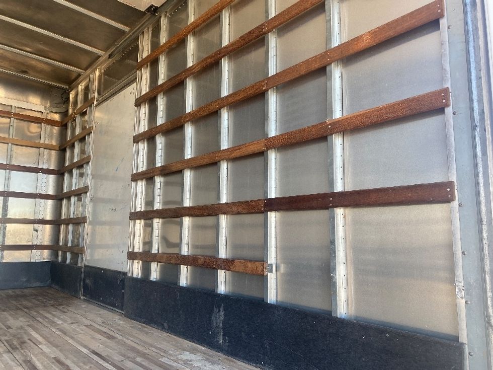 Light Duty Box Truck-Light and Medium Duty Trucks-Isuzu-2023-NPR EFI-Fort Worth-TX-47,031\n\t\tmiles-$ 52,250 - Image 12