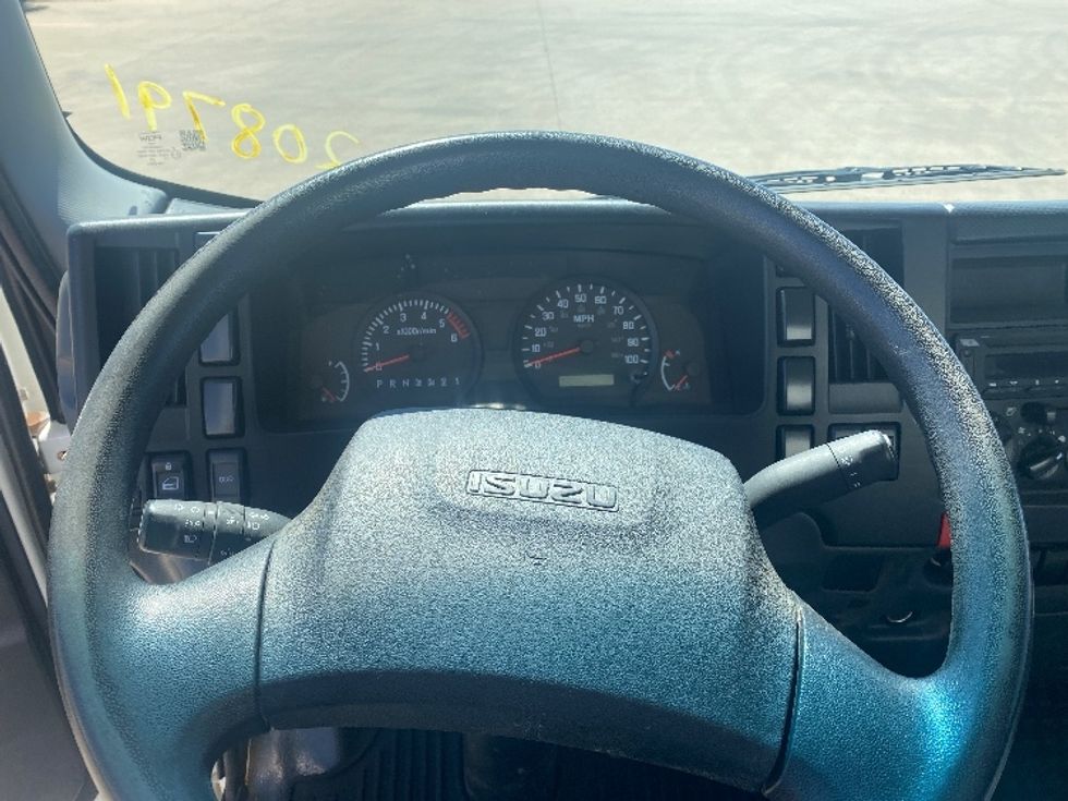 Light Duty Box Truck-Light and Medium Duty Trucks-Isuzu-2023-NPR EFI-Fort Worth-TX-47,031\n\t\tmiles-$ 52,250 - Image 17