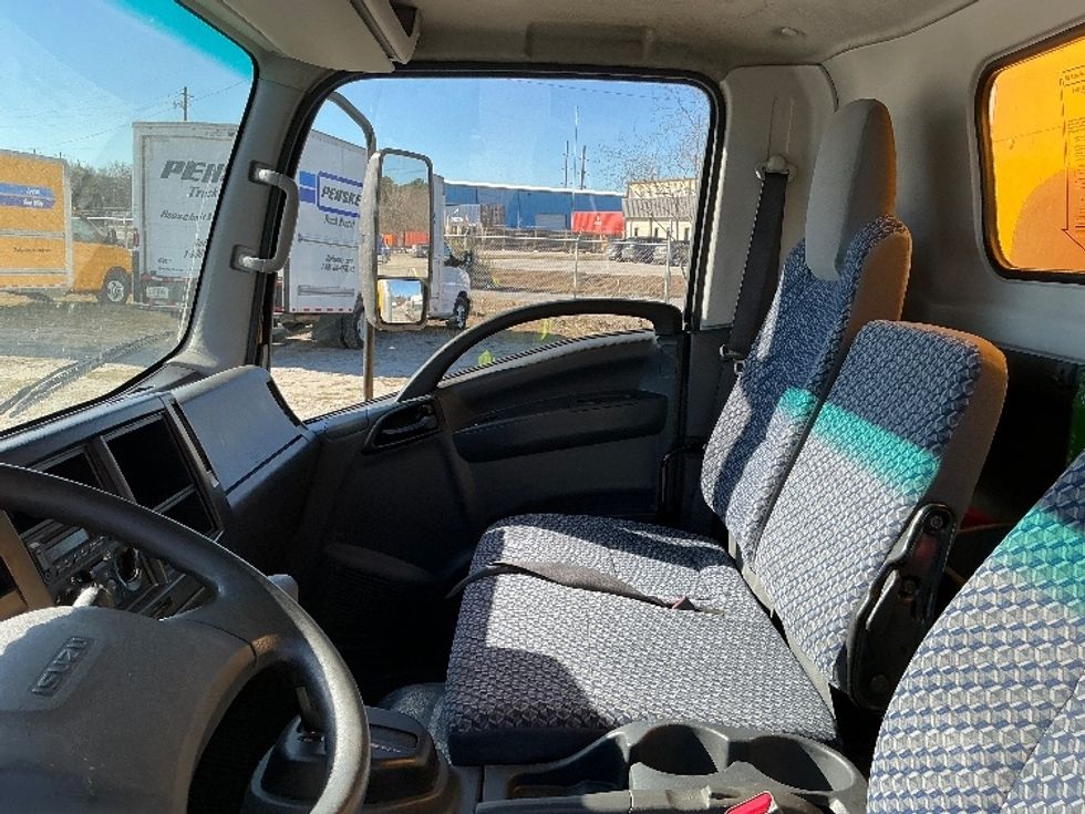 Light Duty Box Truck-Light and Medium Duty Trucks-Isuzu-2023-NPR EFI-Garden City-GA-112,742\n\t\tmiles-$ 40,250 - Image 19