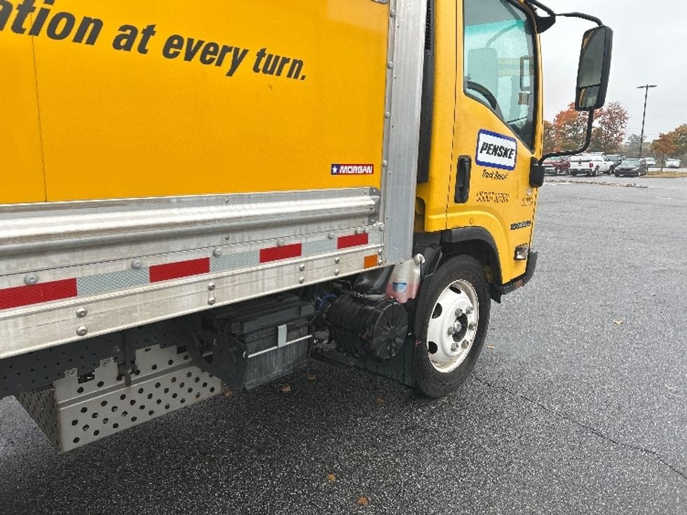 Light Duty Box Truck-Light and Medium Duty Trucks-Isuzu-2023-NPR EFI-Greensboro-NC-117,931\n\t\tmiles-$ 40,000 - Image 14