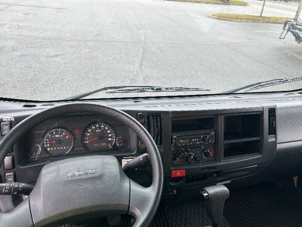 Light Duty Box Truck-Light and Medium Duty Trucks-Isuzu-2023-NPR EFI-Greensboro-NC-117,931\n\t\tmiles-$ 40,000 - Image 18