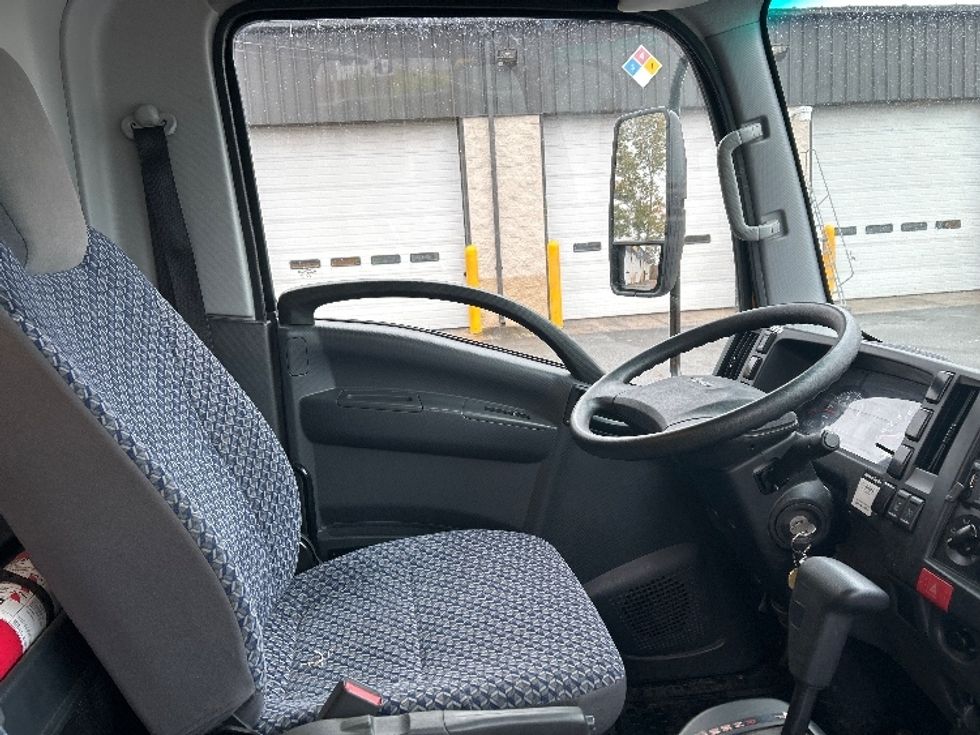 Light Duty Box Truck-Light and Medium Duty Trucks-Isuzu-2023-NPR EFI-Greensboro-NC-117,931\n\t\tmiles-$ 40,000 - Image 22