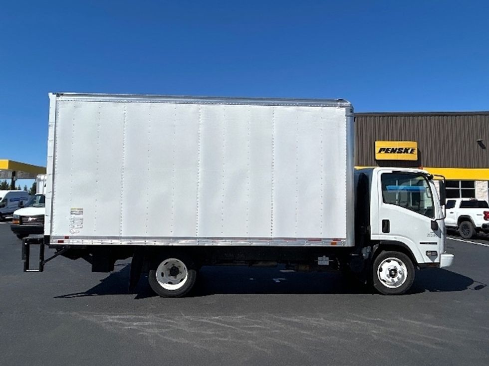 Light Duty Box Truck-Light and Medium Duty Trucks-Isuzu-2023-NPR EFI-Greensboro-NC-71,856\n\t\tmiles-$ 49,500 - Image 15