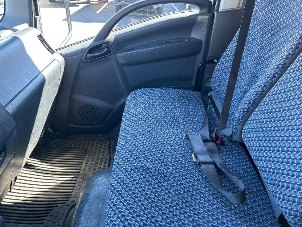 Light Duty Box Truck-Light and Medium Duty Trucks-Isuzu-2023-NPR EFI-Greensboro-NC-71,856\n\t\tmiles-$ 49,500 - Image 19