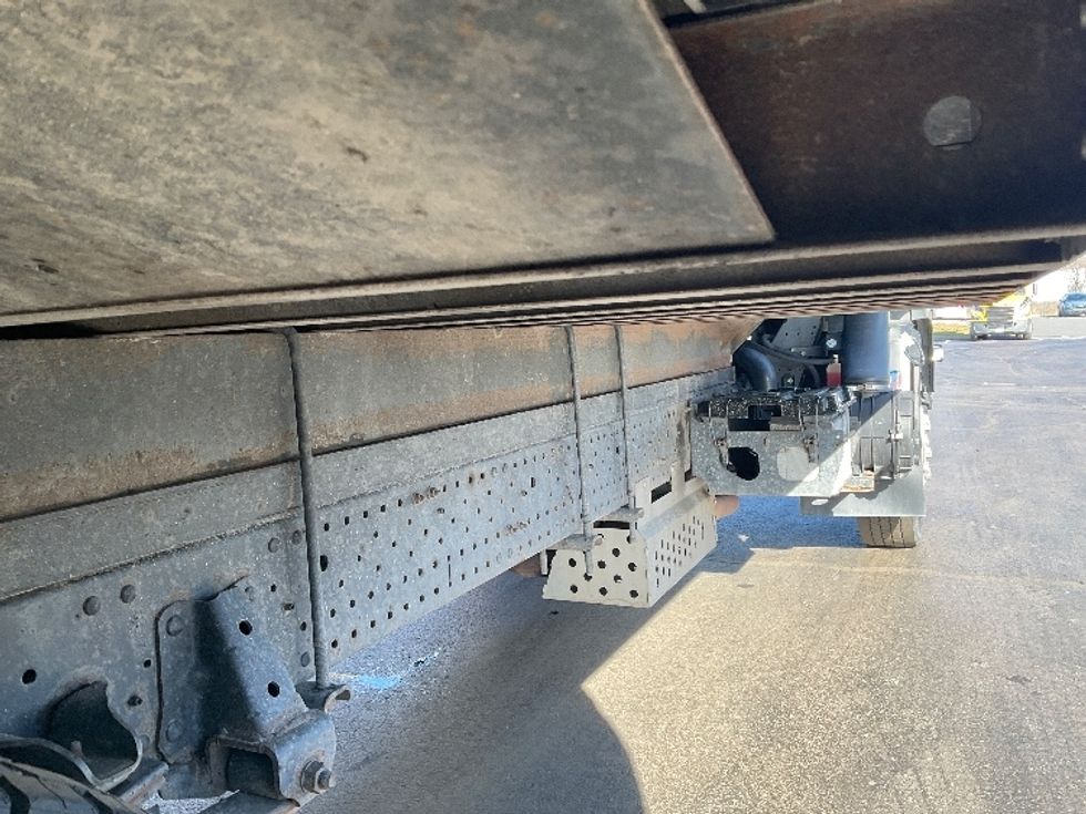 Light Duty Box Truck-Light and Medium Duty Trucks-Isuzu-2023-NPR EFI-Jessup-PA-122,569\n\t\tmiles-$ 40,250 - Image 13