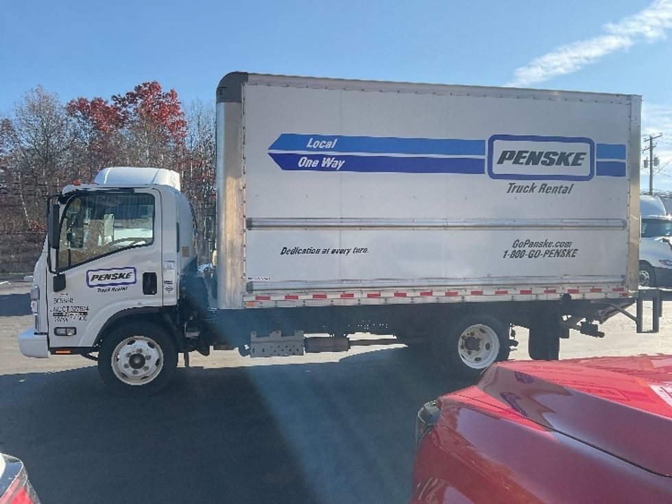 Light Duty Box Truck-Light and Medium Duty Trucks-Isuzu-2023-NPR EFI-Jessup-PA-122,569\n\t\tmiles-$ 40,250 - Image 4