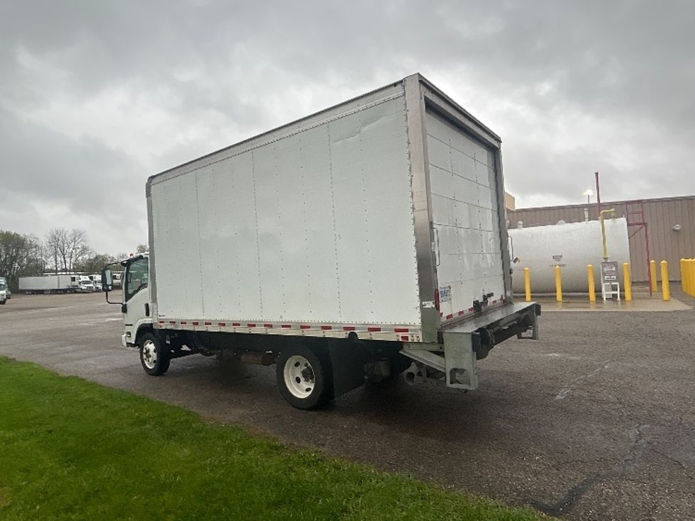 Light Duty Box Truck-Light and Medium Duty Trucks-Isuzu-2023-NPR EFI-Kalamazoo-MI-190,000\n\t\tmiles-$ 29,250 - Image 6