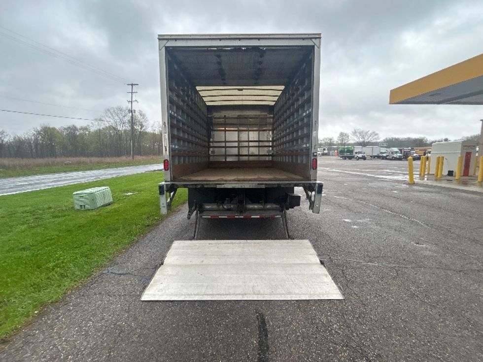Light Duty Box Truck-Light and Medium Duty Trucks-Isuzu-2023-NPR EFI-Kalamazoo-MI-190,000\n\t\tmiles-$ 29,250 - Image 9