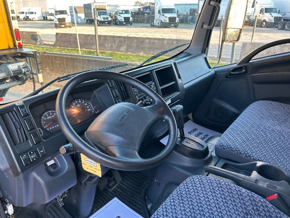 Light Duty Box Truck-Light and Medium Duty Trucks-Isuzu-2023-NPR EFI-Katy-TX-115,229\n\t\tmiles-$ 39,750 - Image 17