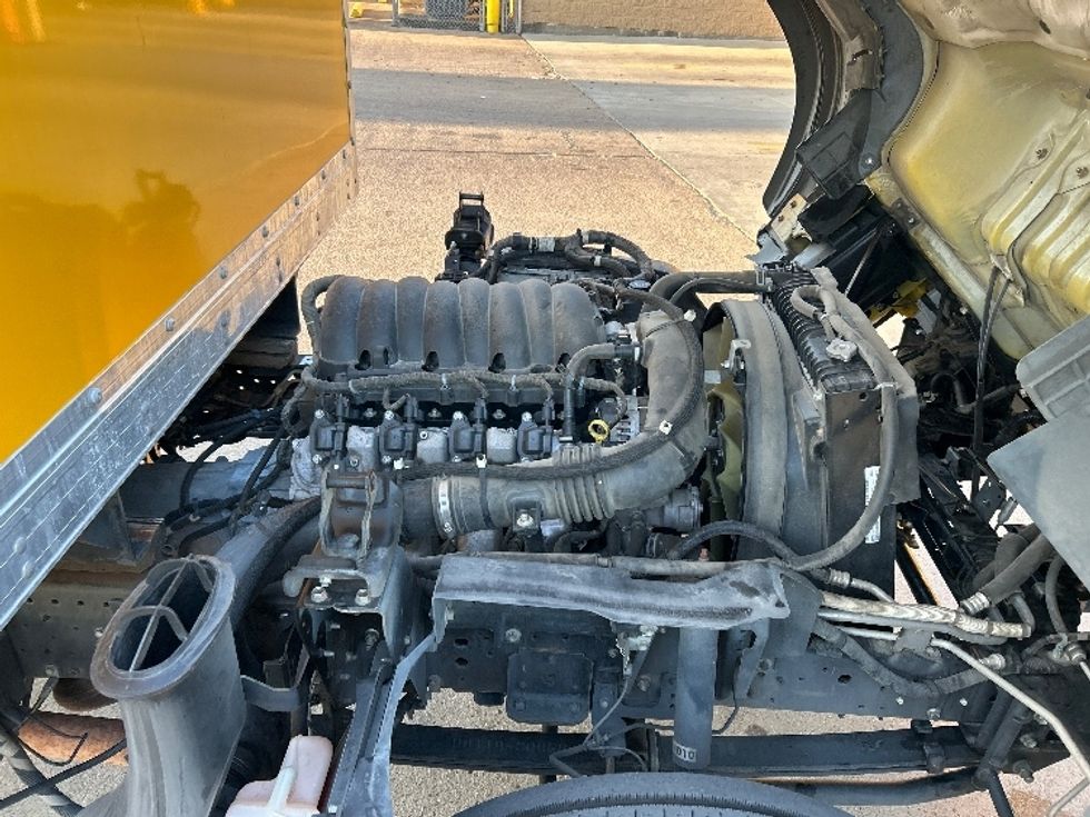 Light Duty Box Truck-Light and Medium Duty Trucks-Isuzu-2023-NPR EFI-Katy-TX-115,229\n\t\tmiles-$ 39,750 - Image 23