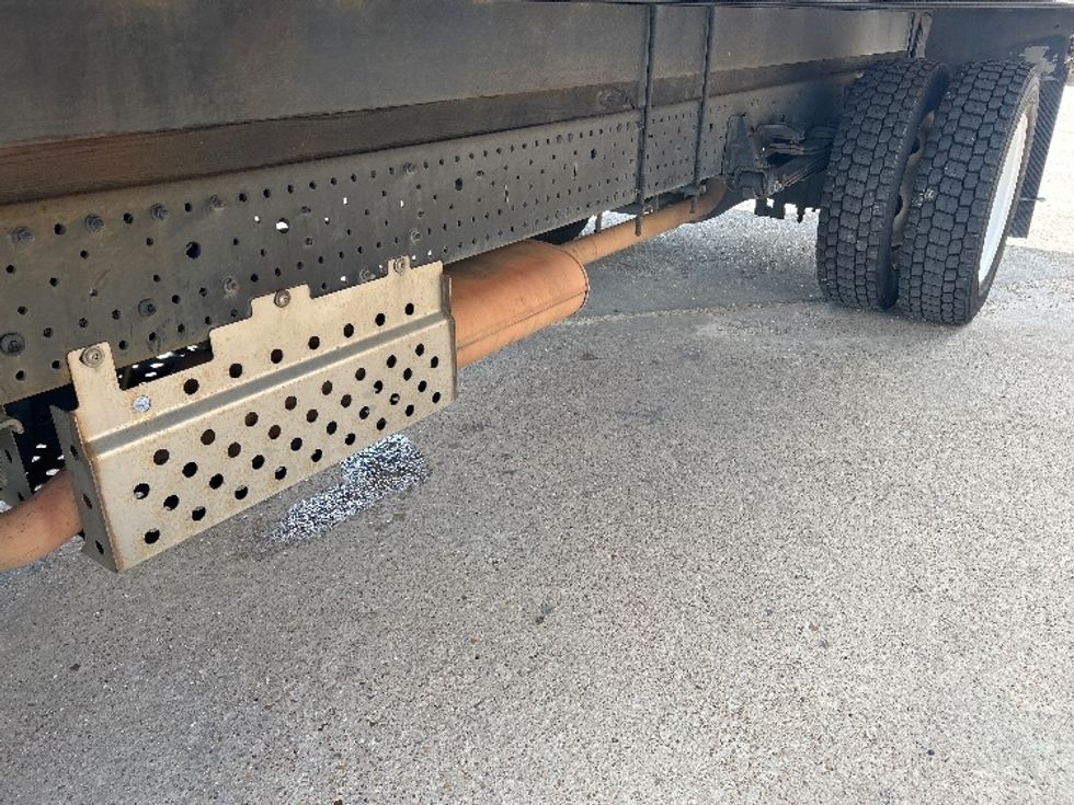 Light Duty Box Truck-Light and Medium Duty Trucks-Isuzu-2023-NPR EFI-Katy-TX-115,229\n\t\tmiles-$ 39,750 - Image 5