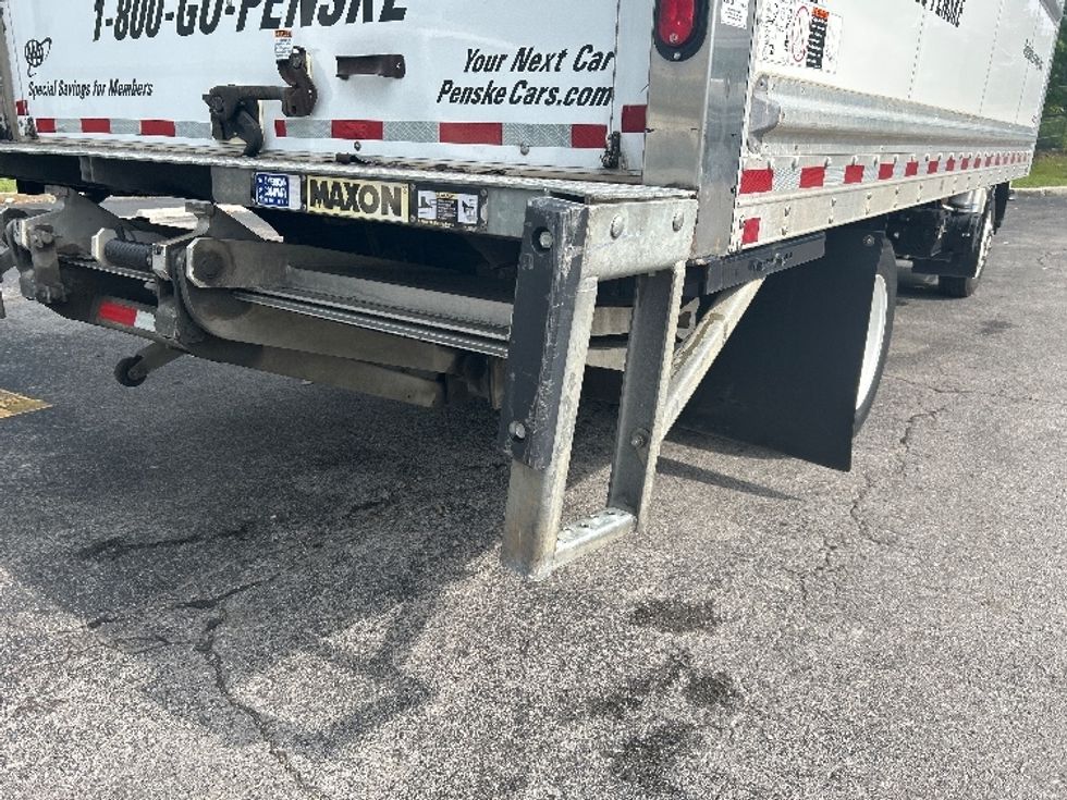 Light Duty Box Truck-Light and Medium Duty Trucks-Isuzu-2023-NPR EFI-Knoxville-TN-151,318\n\t\tmiles-$ 35,250 - Image 27