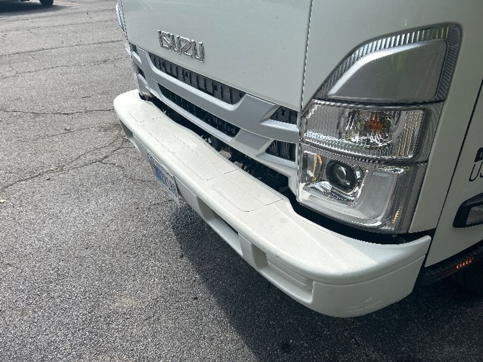 Light Duty Box Truck-Light and Medium Duty Trucks-Isuzu-2023-NPR EFI-Knoxville-TN-151,318\n\t\tmiles-$ 35,250 - Image 30
