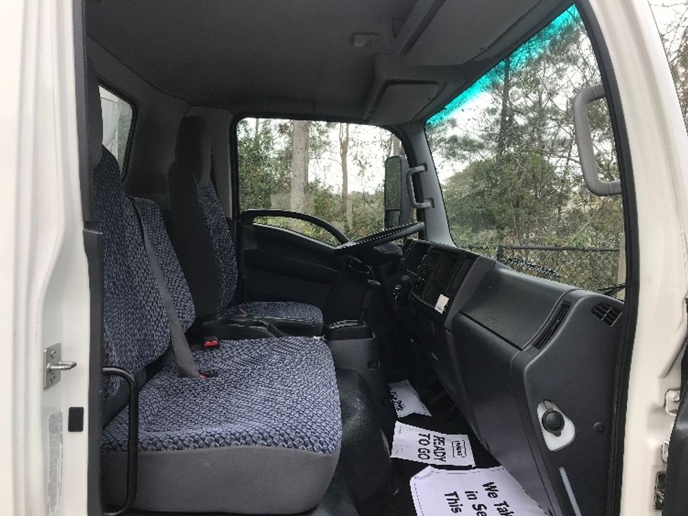 Light Duty Box Truck-Light and Medium Duty Trucks-Isuzu-2023-NPR EFI-Ladson-SC-105,135\n\t\tmiles-$ 44,000 - Image 21