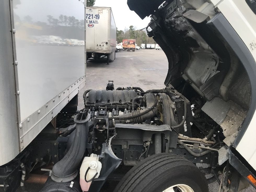 Light Duty Box Truck-Light and Medium Duty Trucks-Isuzu-2023-NPR EFI-Ladson-SC-105,135\n\t\tmiles-$ 44,000 - Image 22