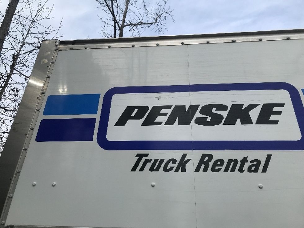 Light Duty Box Truck-Light and Medium Duty Trucks-Isuzu-2023-NPR EFI-Ladson-SC-105,135\n\t\tmiles-$ 44,000 - Image 27