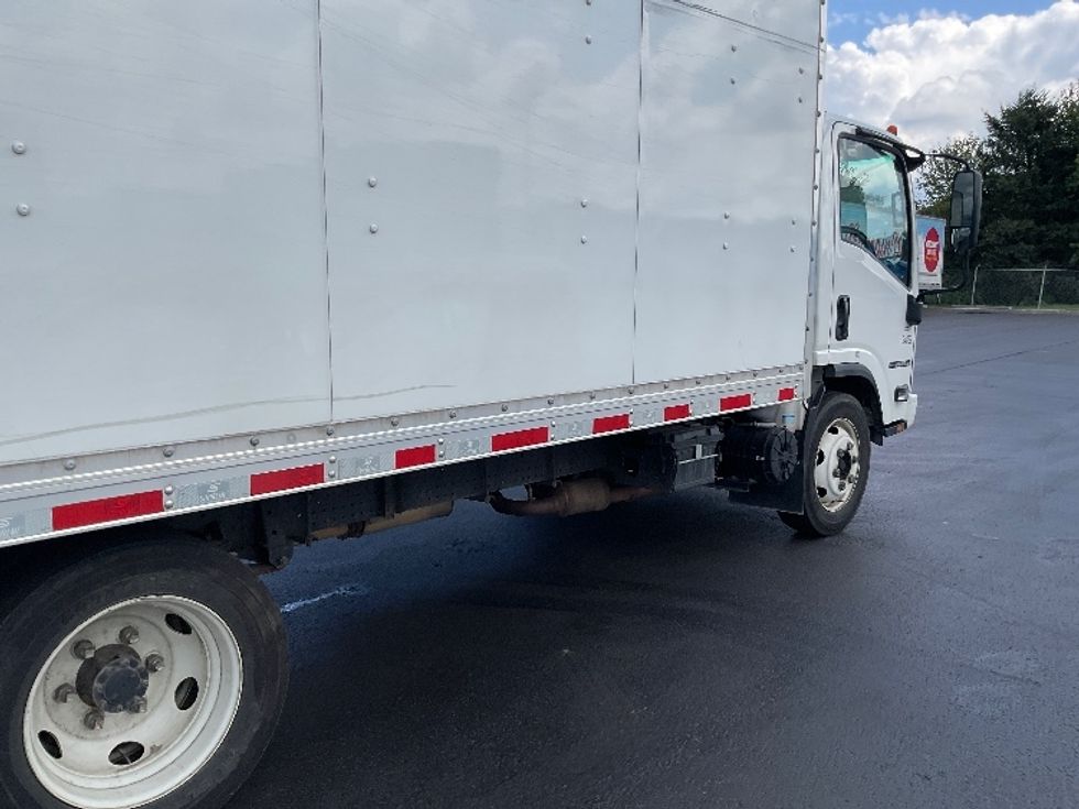 Light Duty Box Truck-Light and Medium Duty Trucks-Isuzu-2023-NPR EFI-Lancaster-PA-106,034\n\t\tmiles-$ 44,000 - Image 14