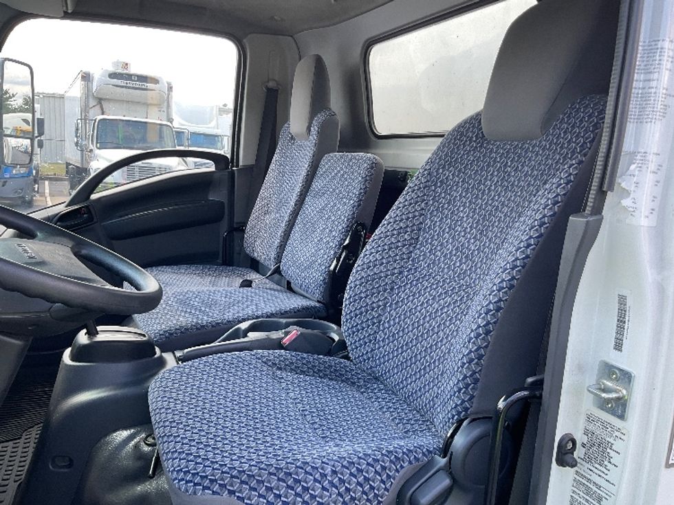 Light Duty Box Truck-Light and Medium Duty Trucks-Isuzu-2023-NPR EFI-Lancaster-PA-106,034\n\t\tmiles-$ 44,000 - Image 19