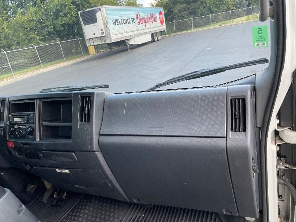 Light Duty Box Truck-Light and Medium Duty Trucks-Isuzu-2023-NPR EFI-Lancaster-PA-106,034\n\t\tmiles-$ 44,000 - Image 21