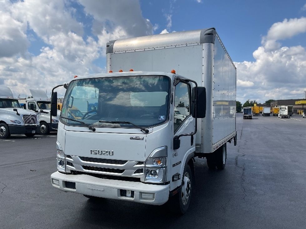 Light Duty Box Truck-Light and Medium Duty Trucks-Isuzu-2023-NPR EFI-Lancaster-PA-106,034\n\t\tmiles-$ 44,000 - Image 3