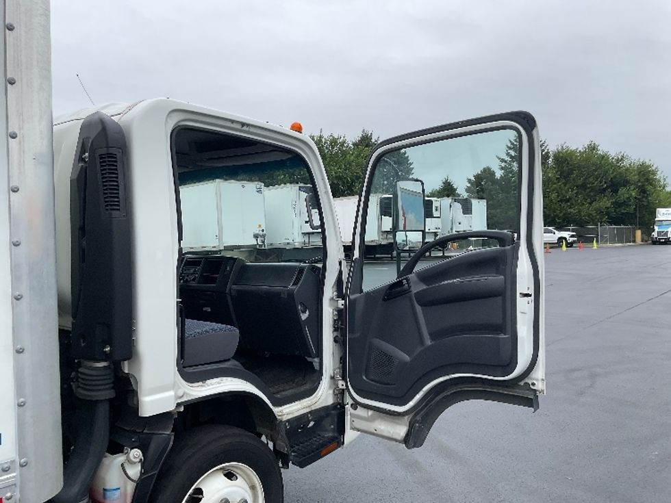 Light Duty Box Truck-Light and Medium Duty Trucks-Isuzu-2023-NPR EFI-Lancaster-PA-116,996\n\t\tmiles-$ 42,000 - Image 20