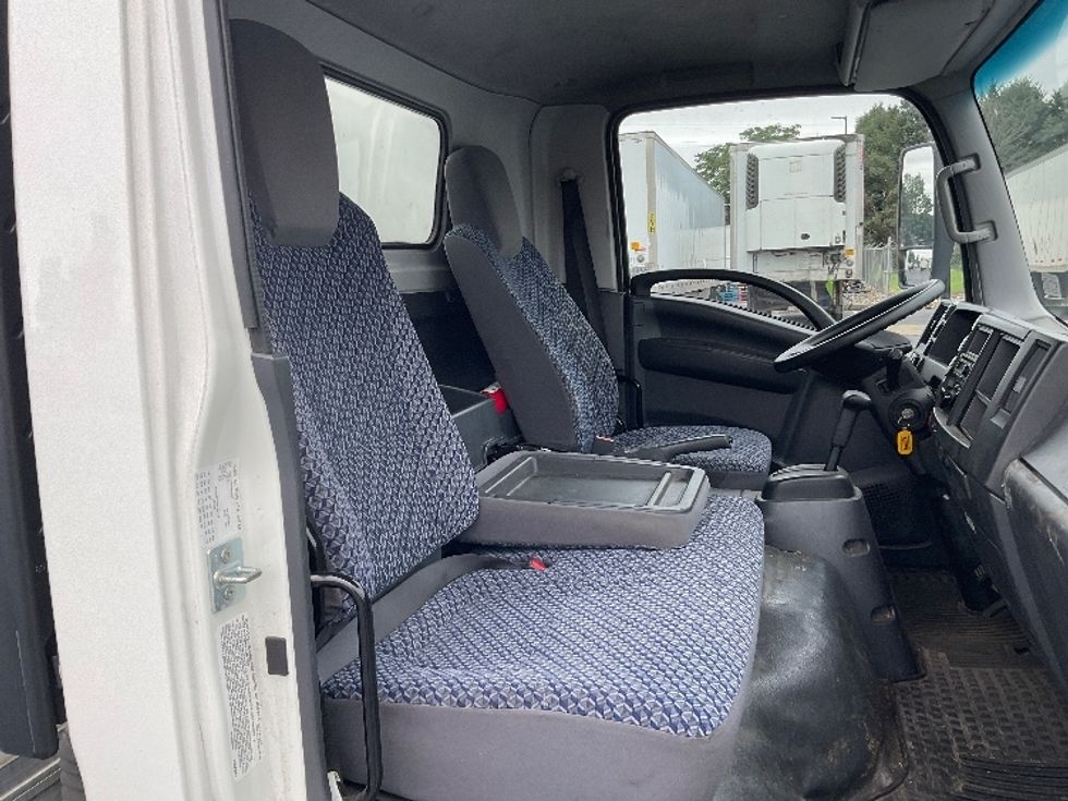 Light Duty Box Truck-Light and Medium Duty Trucks-Isuzu-2023-NPR EFI-Lancaster-PA-116,996\n\t\tmiles-$ 42,000 - Image 22