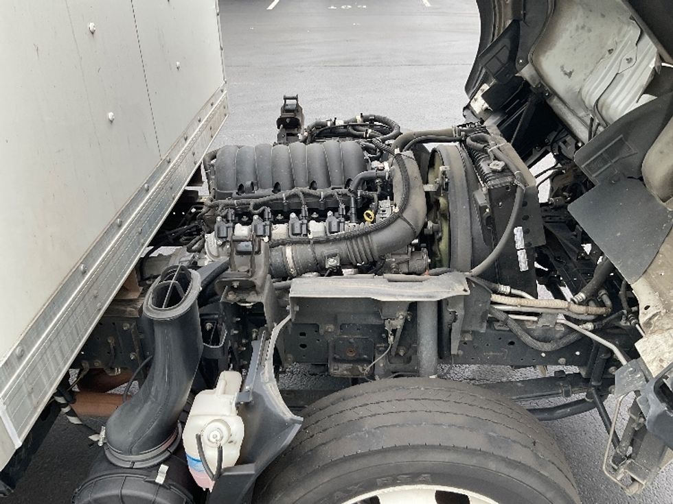 Light Duty Box Truck-Light and Medium Duty Trucks-Isuzu-2023-NPR EFI-Lancaster-PA-116,996\n\t\tmiles-$ 42,000 - Image 23