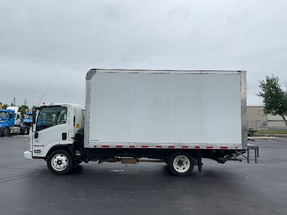 Light Duty Box Truck-Light and Medium Duty Trucks-Isuzu-2023-NPR EFI-Lancaster-PA-116,996\n\t\tmiles-$ 42,000 - Image 4