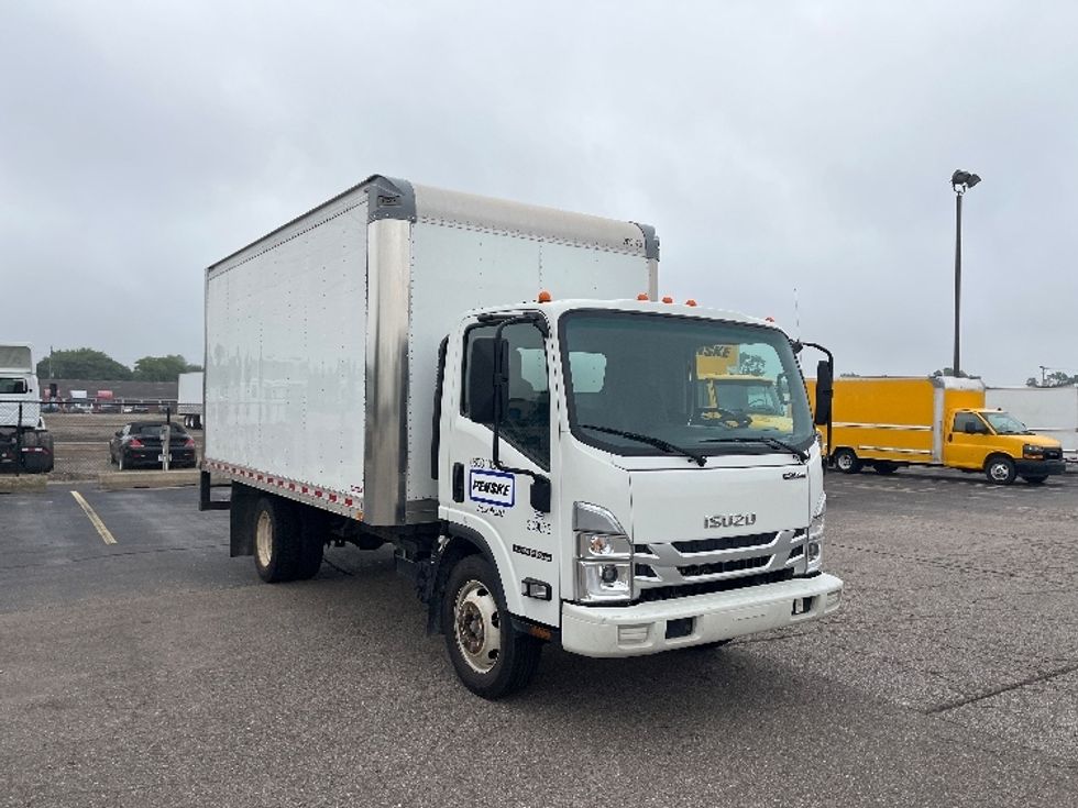 Light Duty Box Truck-Light and Medium Duty Trucks-Isuzu-2023-NPR EFI-Lansing-MI-104,684\n\t\tmiles-$ 42,000 - Image 1