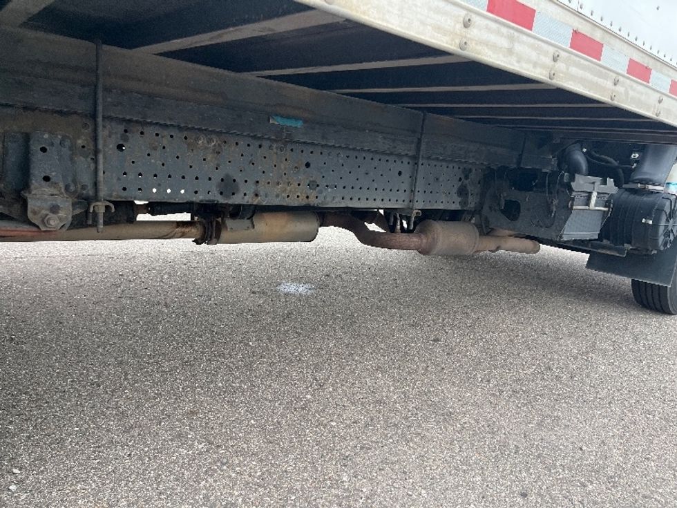 Light Duty Box Truck-Light and Medium Duty Trucks-Isuzu-2023-NPR EFI-Lansing-MI-104,684\n\t\tmiles-$ 42,000 - Image 13