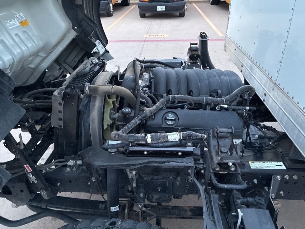 Light Duty Box Truck-Light and Medium Duty Trucks-Isuzu-2023-NPR EFI-Lubbock-TX-76,436\n\t\tmiles-$ 47,250 - Image 23