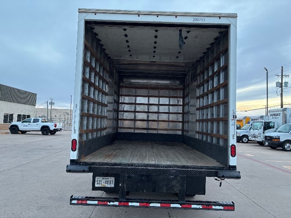 Light Duty Box Truck-Light and Medium Duty Trucks-Isuzu-2023-NPR EFI-Lubbock-TX-76,436\n\t\tmiles-$ 47,250 - Image 8