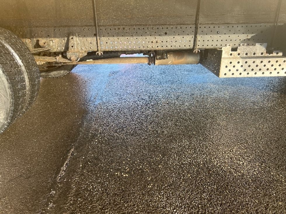 Light Duty Box Truck-Light and Medium Duty Trucks-Isuzu-2023-NPR EFI-Middlefield-OH-111,498\n\t\tmiles-$ 36,750 - Image 14