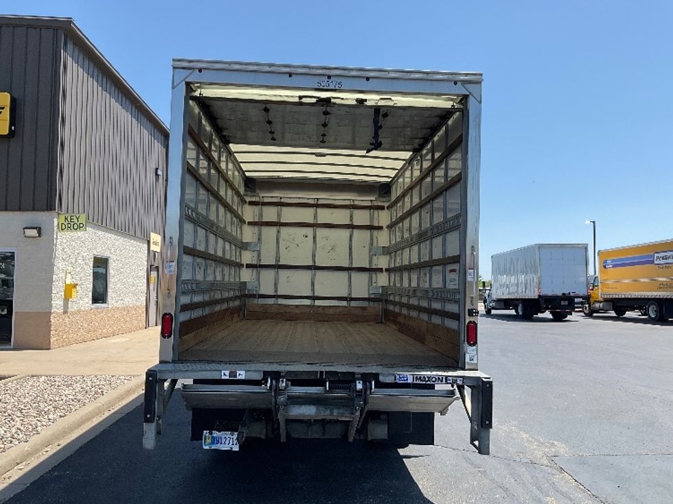 Light Duty Box Truck-Light and Medium Duty Trucks-Isuzu-2023-NPR EFI-Milwaukee-WI-118,988\n\t\tmiles-$ 41,250 - Image 8