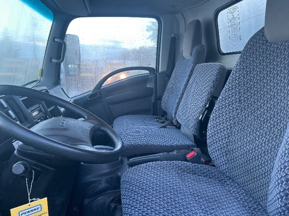 Light Duty Box Truck-Light and Medium Duty Trucks-Isuzu-2023-NPR EFI-Minoa-NY-116,458\n\t\tmiles-$ 39,000 - Image 19