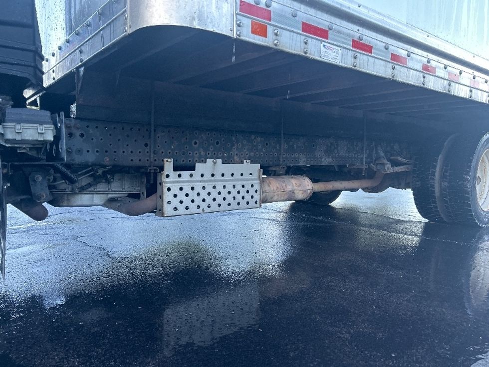 Light Duty Box Truck-Light and Medium Duty Trucks-Isuzu-2023-NPR EFI-Minoa-NY-116,458\n\t\tmiles-$ 39,000 - Image 5