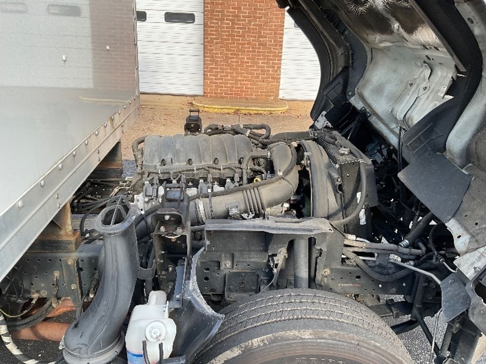 Light Duty Box Truck-Light and Medium Duty Trucks-Isuzu-2023-NPR EFI-New Castle-DE-102,413\n\t\tmiles-$ 43,000 - Image 23