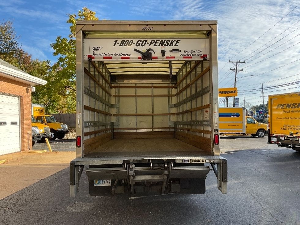 Light Duty Box Truck-Light and Medium Duty Trucks-Isuzu-2023-NPR EFI-New Castle-DE-102,413\n\t\tmiles-$ 43,000 - Image 8