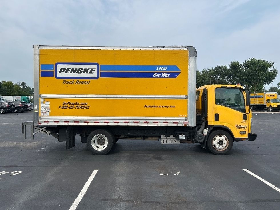 Light Duty Box Truck-Light and Medium Duty Trucks-Isuzu-2023-NPR EFI-New Castle-DE-136,599\n\t\tmiles-$ 35,750 - Image 15