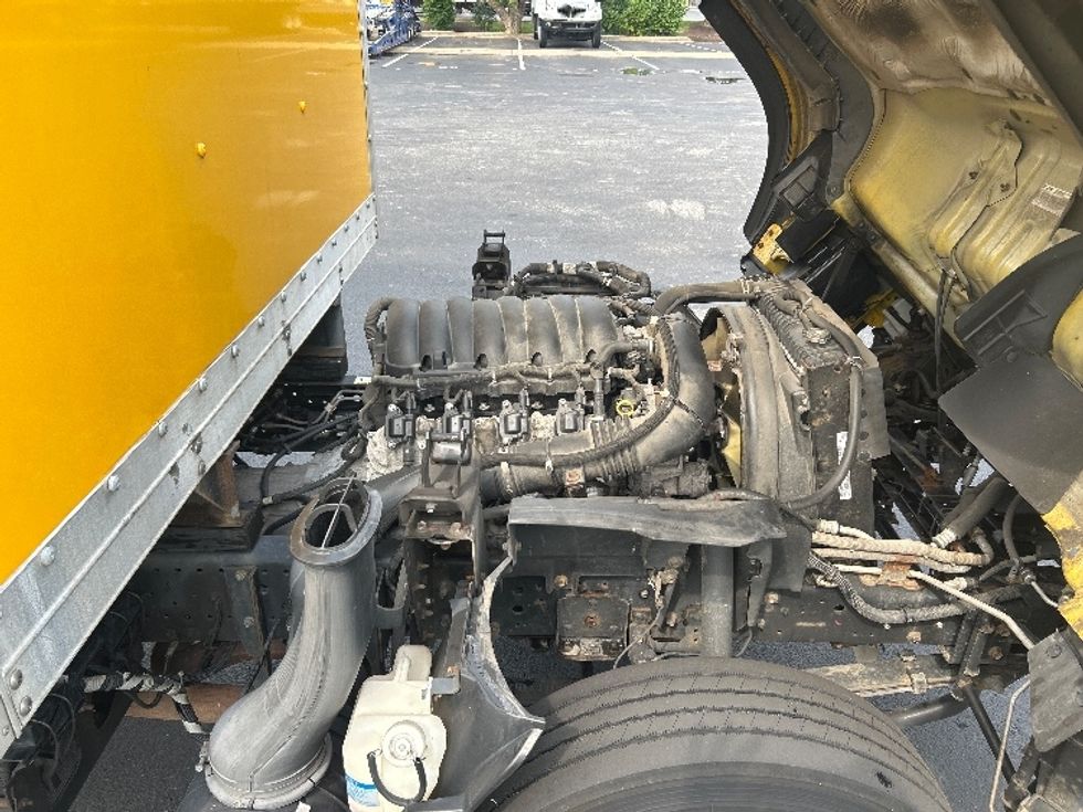 Light Duty Box Truck-Light and Medium Duty Trucks-Isuzu-2023-NPR EFI-New Castle-DE-136,599\n\t\tmiles-$ 35,750 - Image 23