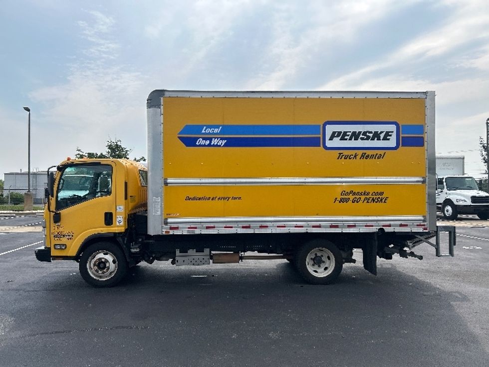 Light Duty Box Truck-Light and Medium Duty Trucks-Isuzu-2023-NPR EFI-New Castle-DE-136,599\n\t\tmiles-$ 35,750 - Image 4