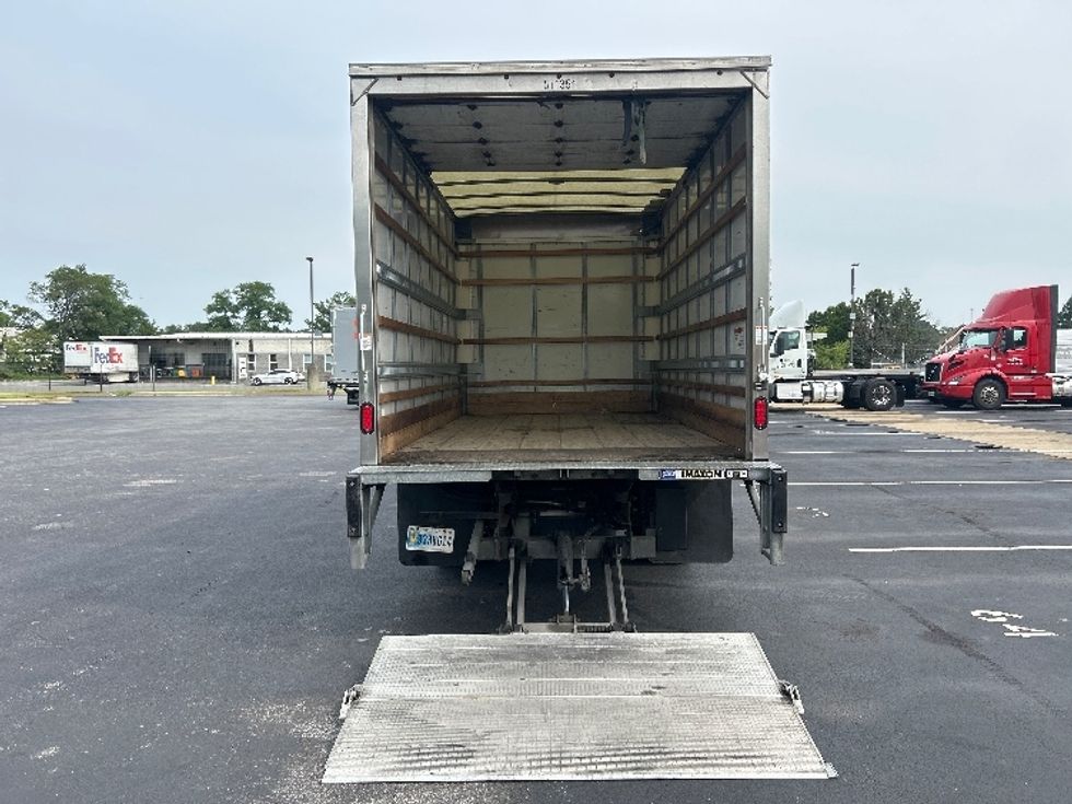 Light Duty Box Truck-Light and Medium Duty Trucks-Isuzu-2023-NPR EFI-New Castle-DE-136,599\n\t\tmiles-$ 35,750 - Image 9