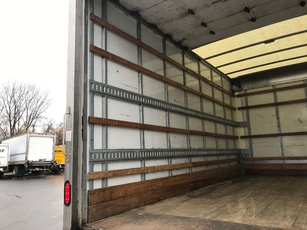 Light Duty Box Truck-Light and Medium Duty Trucks-Isuzu-2023-NPR EFI-New Castle-DE-98,754\n\t\tmiles-$ 41,250 - Image 11